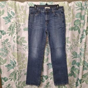 Levi's Women's Classic Straight Leg Blue Jeans